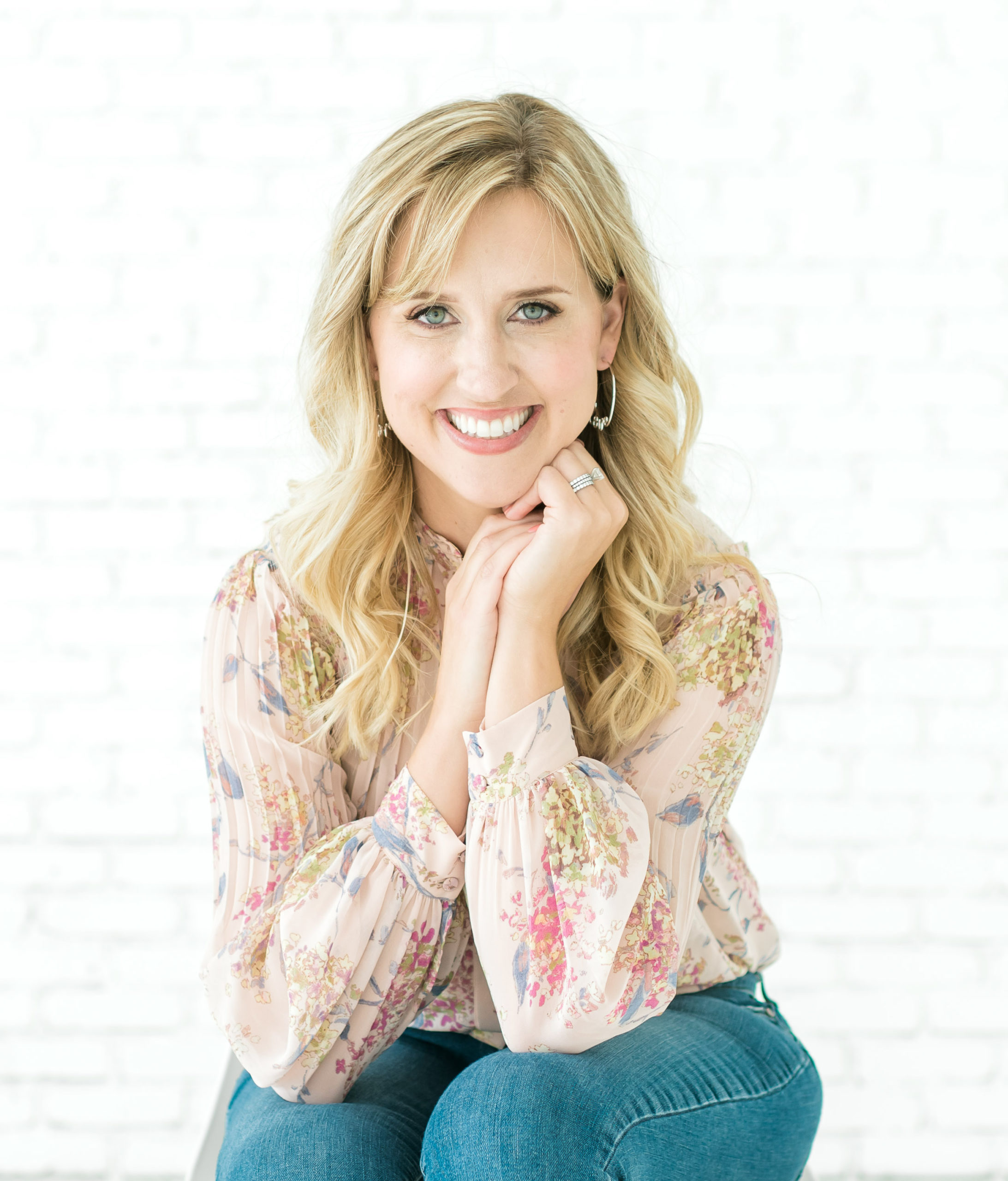 fail forward, lindsay preston, strong women, women coaching, life coach, divorce, working moms, unstoppable woman, podcast for women